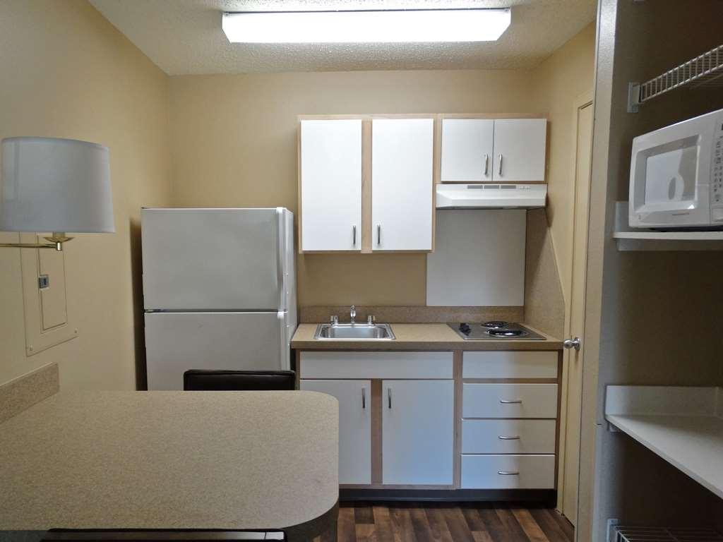 Extended Stay America Select Suites - Raleigh - Research Triangle Park - Hwy 55 Durham Zimmer foto